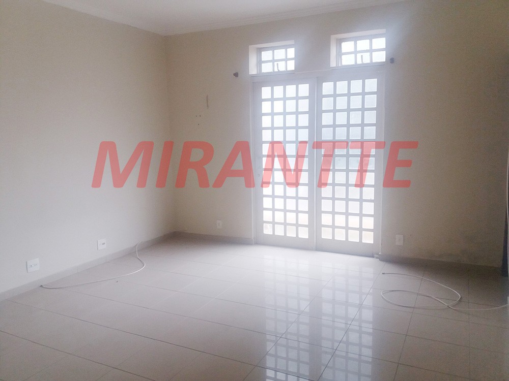 Sobrado de 154m² com 3 quartos em Casa Verde
