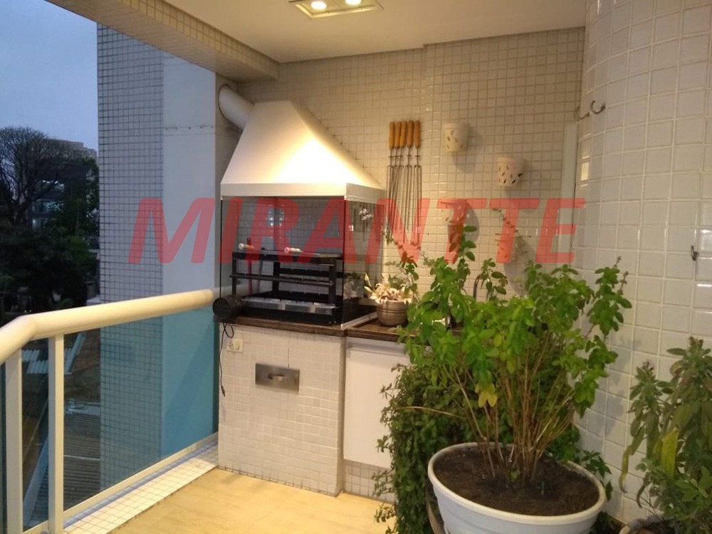 Apartamento de 243m² com 3 quartos em Vila Progresso