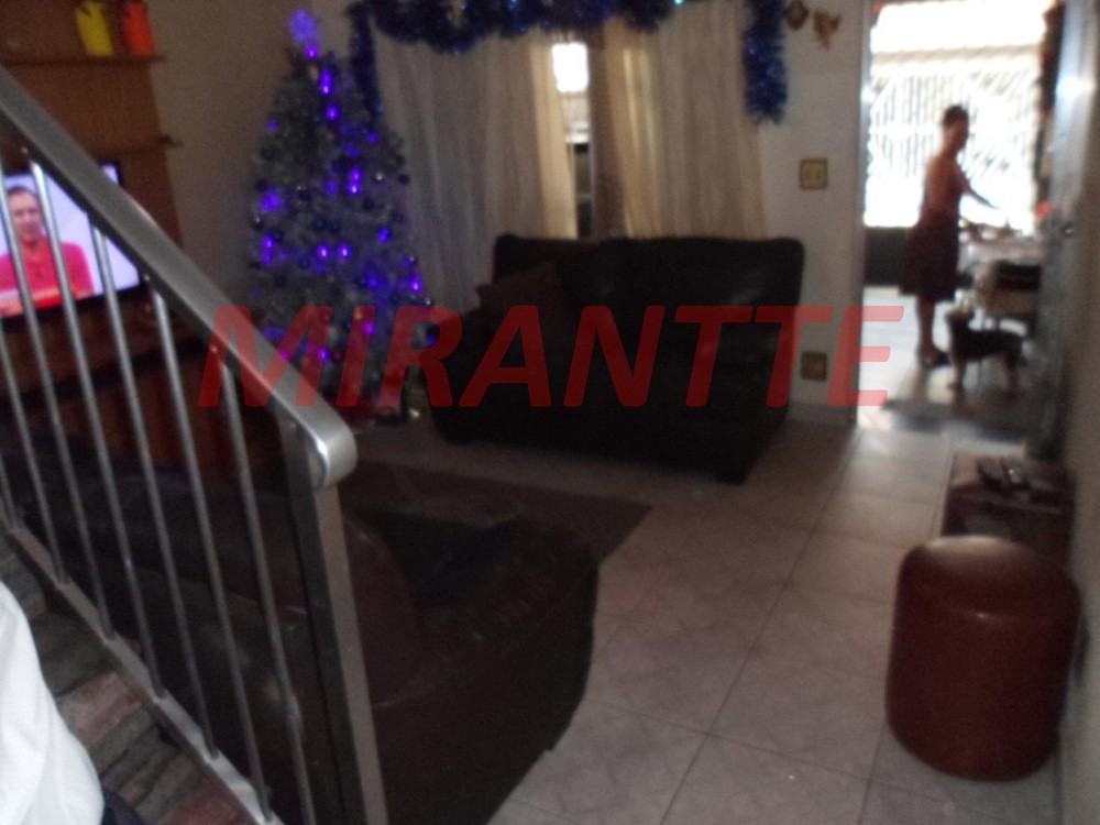 Sobrado de 148m² com 3 quartos em Vila Celeste
