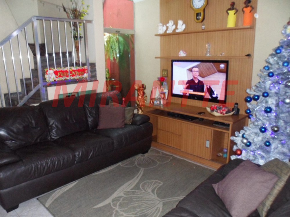 Sobrado de 148m² com 3 quartos em Vila Celeste