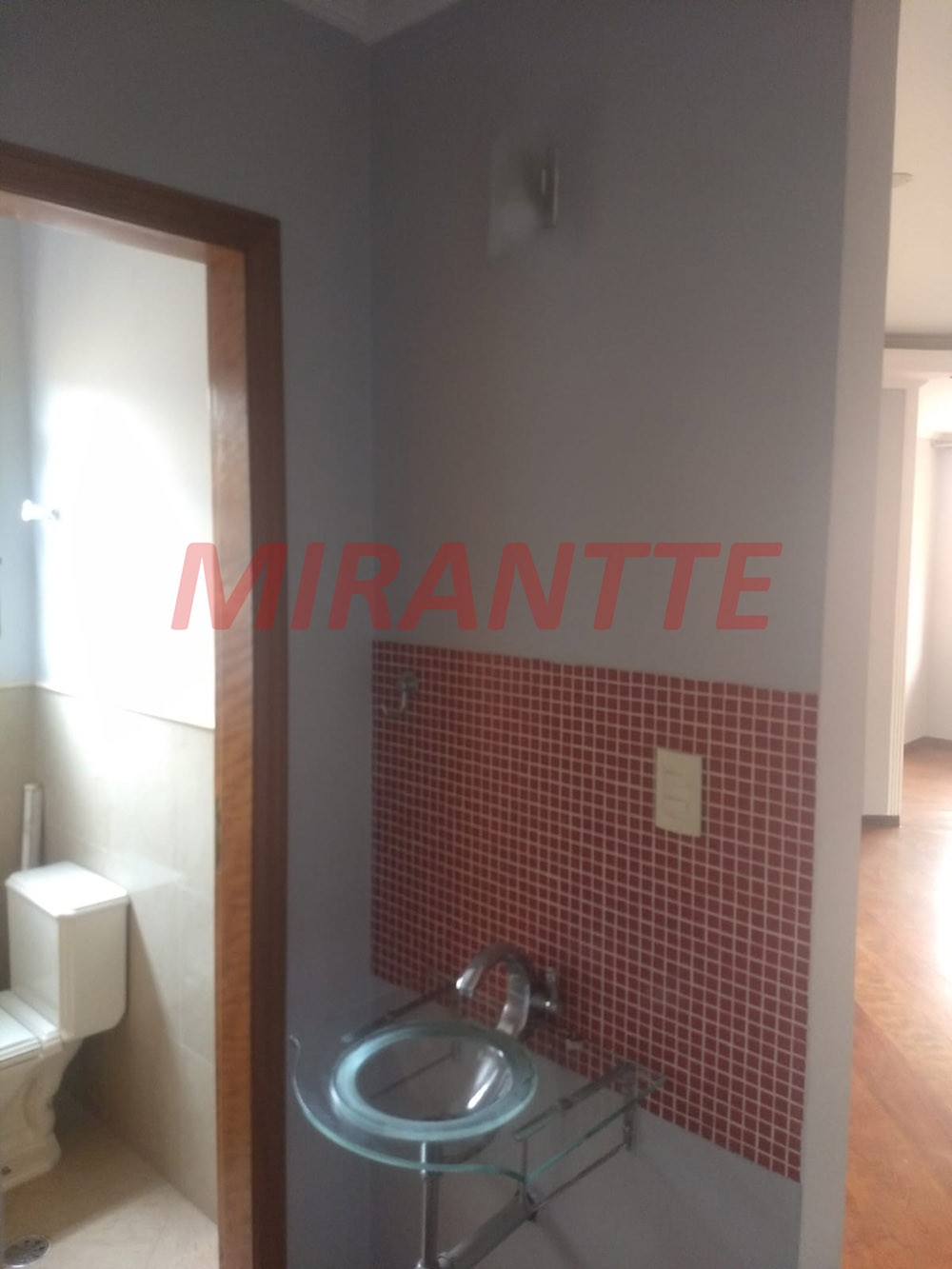 Sobrado de 306m² com 4 quartos em Vila Rosália
