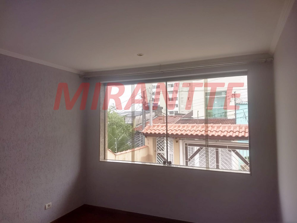 Sobrado de 306m² com 4 quartos em Vila Rosália