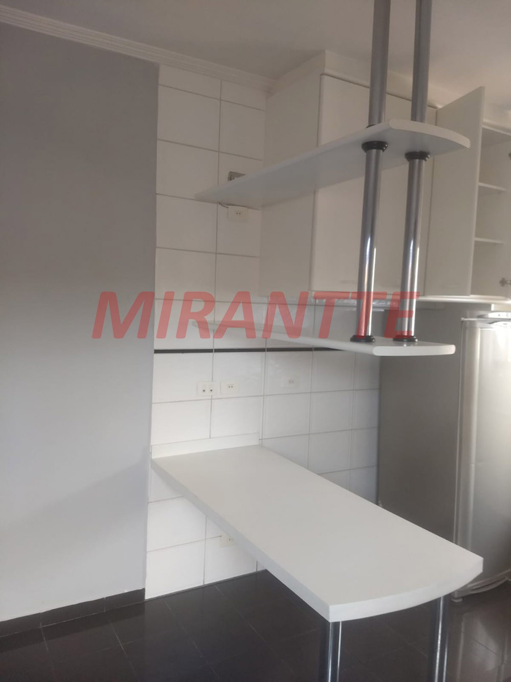 Sobrado de 306m² com 4 quartos em Vila Rosália