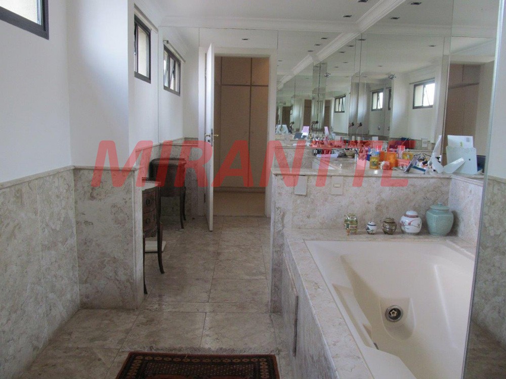 Cobertura de 396m² com 4 quartos em Jardim Guedala