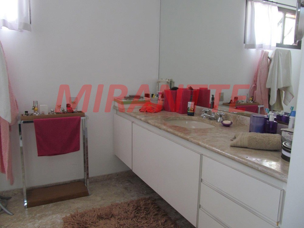 Cobertura de 396m² com 4 quartos em Jardim Guedala