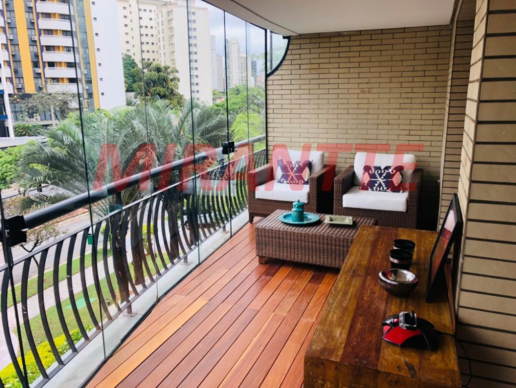 Apartamento de 143m² com 4 quartos em Vila Clementino