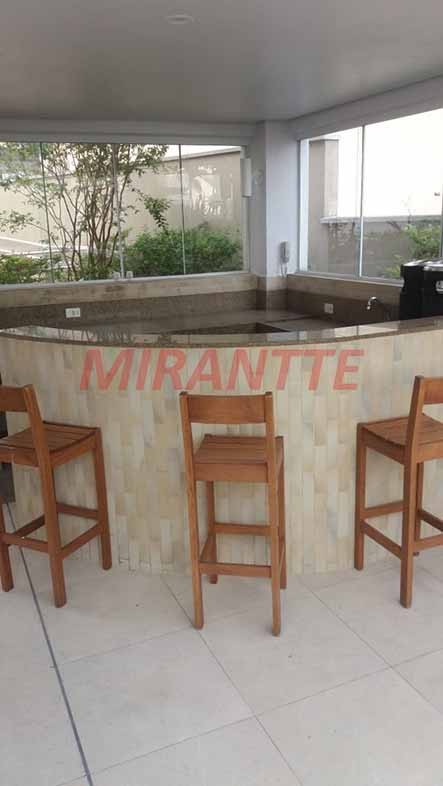 Apartamento de 77m² com 2 quartos em Santana