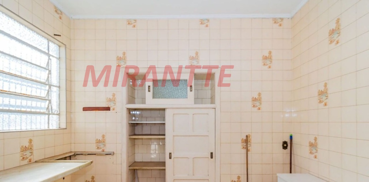 Sobrado de 212m² com 5 quartos em Casa Verde