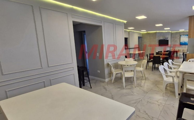 Apartamento de 92m² com 3 quartos em Santana
