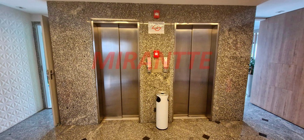Apartamento de 92m² com 3 quartos em Santana