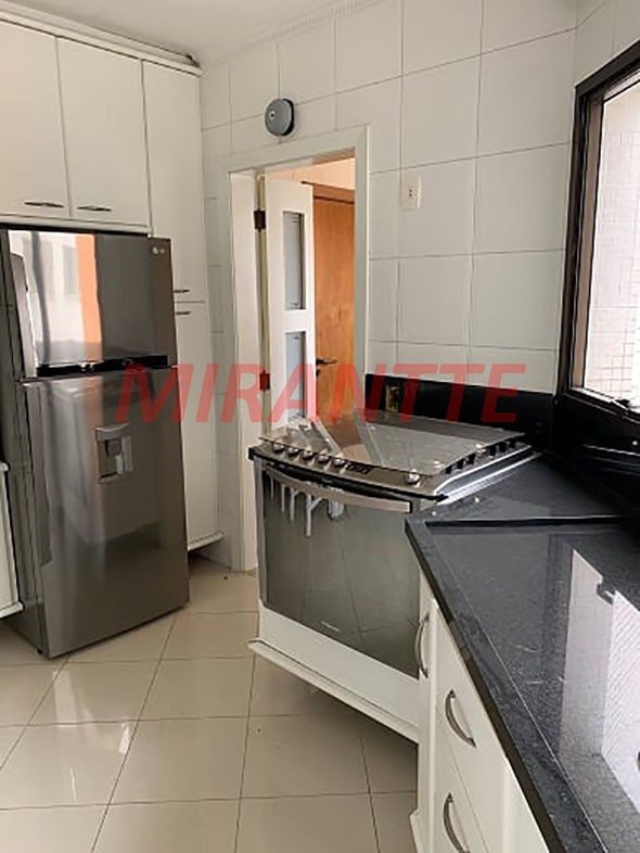 Apartamento de 320m² com 3 quartos em Jardim Maia