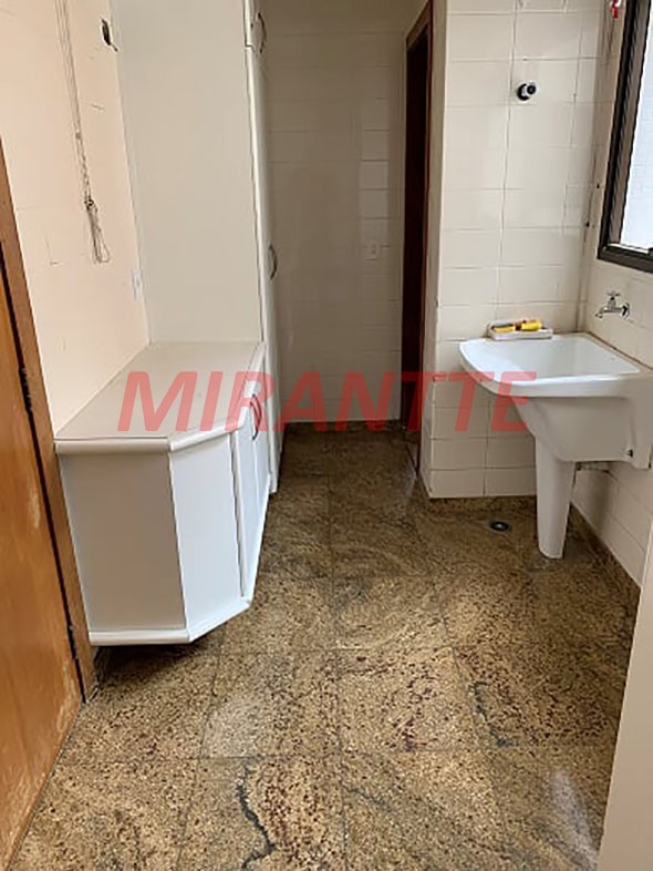 Apartamento de 320m² com 3 quartos em Jardim Maia