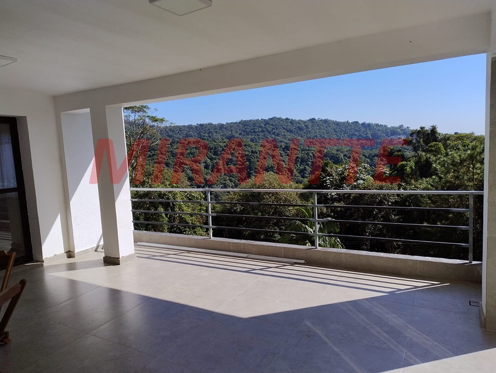 Sobrado de 120m² com 5 quartos em Serra Da Cantareira
