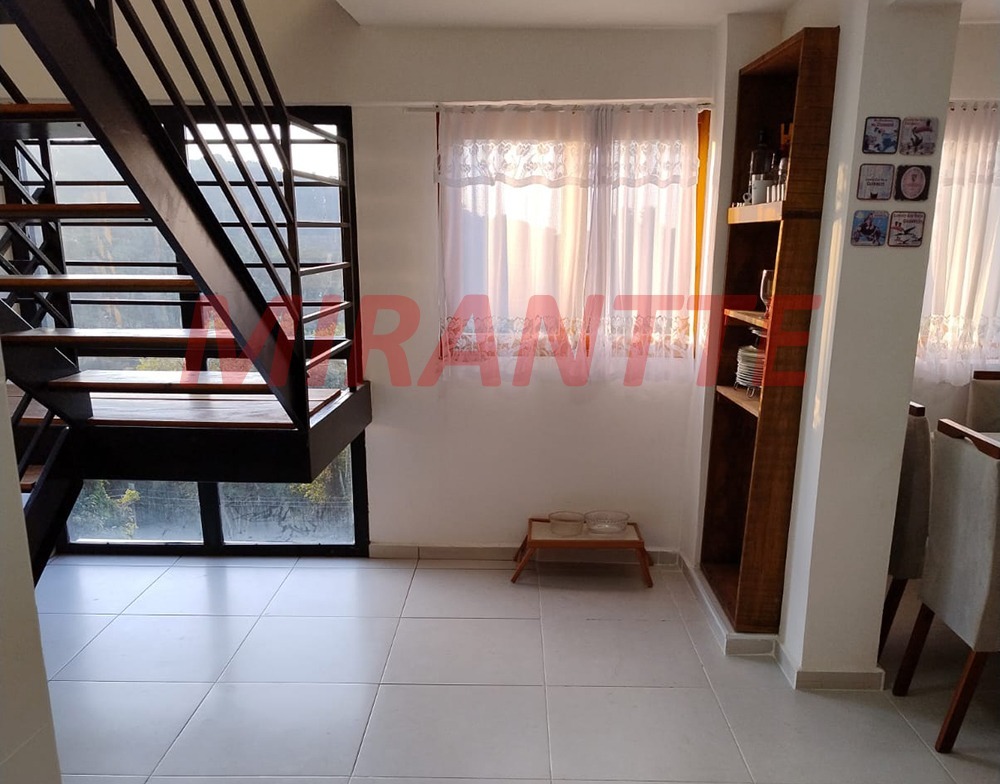 Sobrado de 120m² com 5 quartos em Serra Da Cantareira