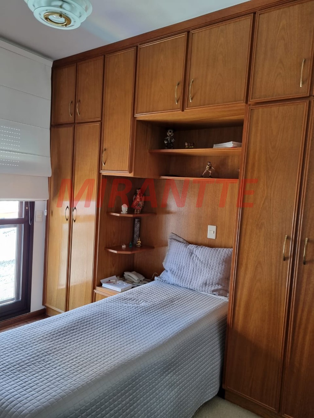 Apartamento de 220m² com 4 quartos em Santana