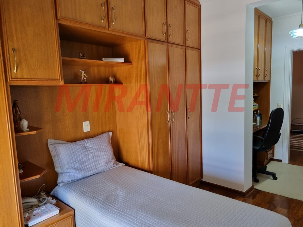 Apartamento de 220m² com 4 quartos em Santana