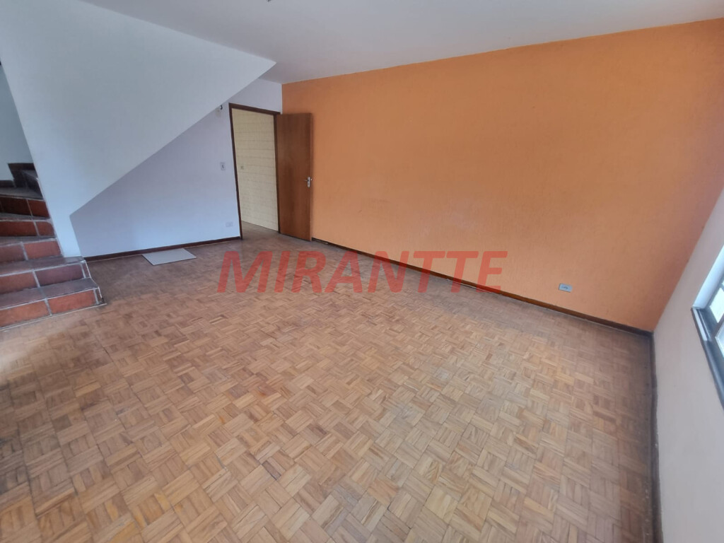 Sobrado de 88m² com 2 quartos em Vila Nova Mazzei