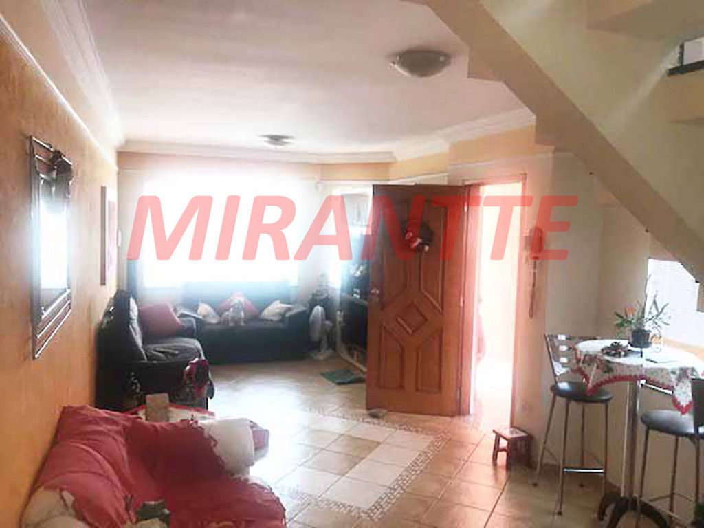 Sobrado de 145m² com 3 quartos em Vila Mazzei