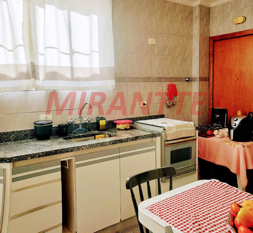 Apartamento de 75m² com 3 quartos em Santana