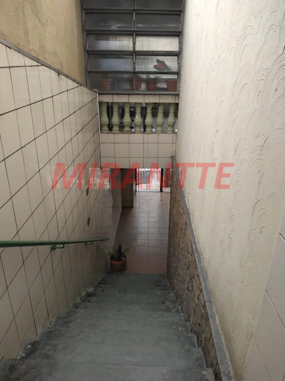 Sobrado de 119m² com 3 quartos em Água Fria