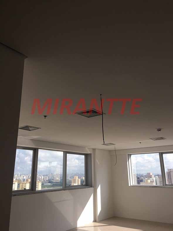Comercial de 50m² em Santana