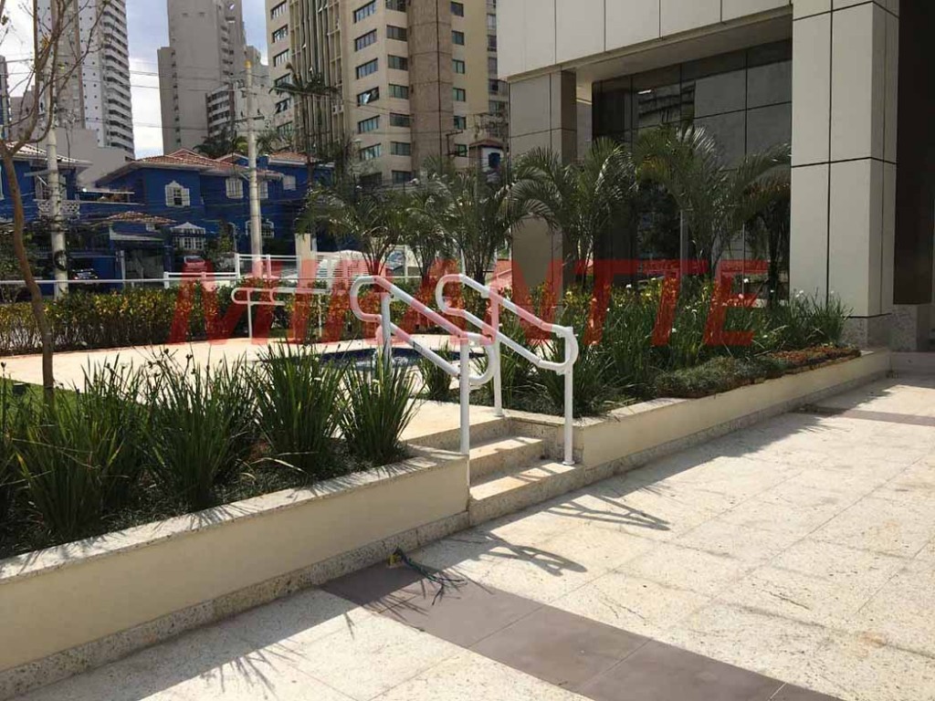 Comercial de 50m² em Santana