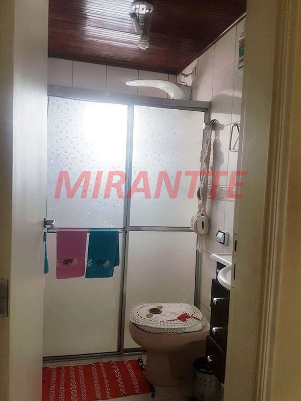 Cond. fechado de 135m² com 2 quartos em Santana