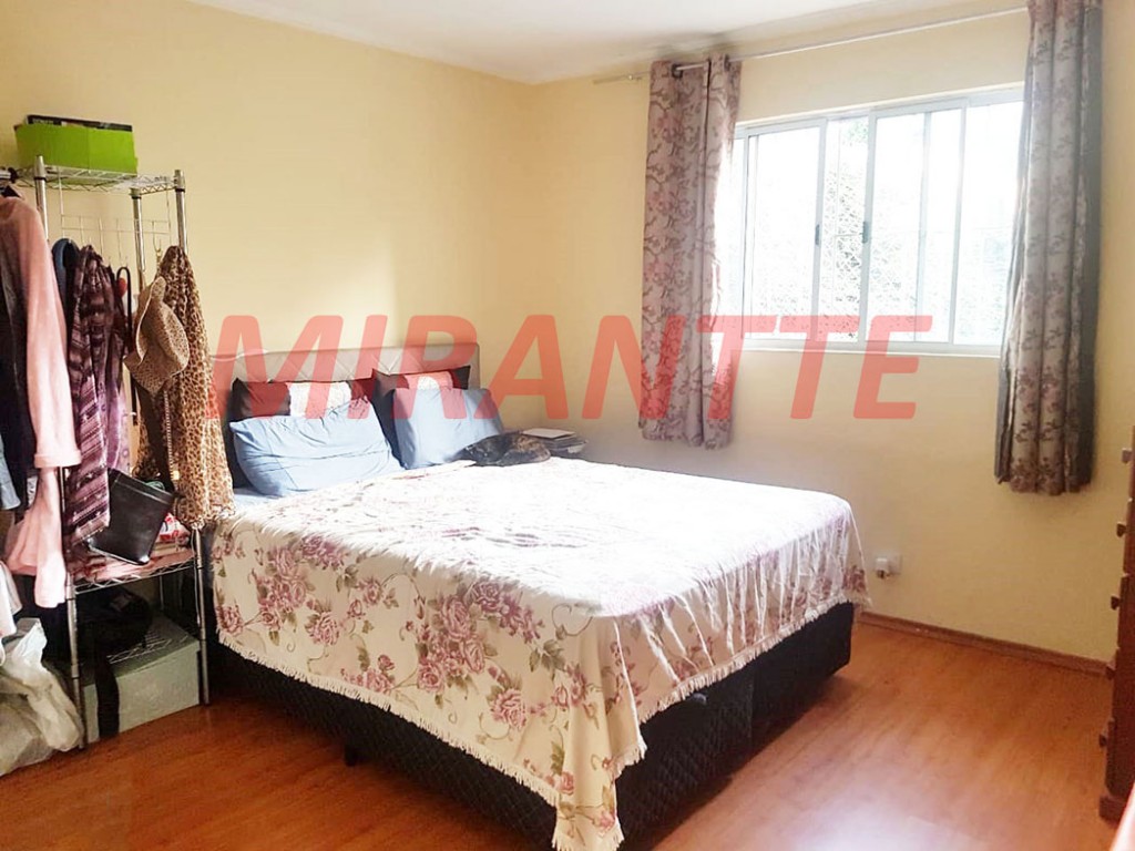 Cond. fechado de 135m² com 2 quartos em Santana