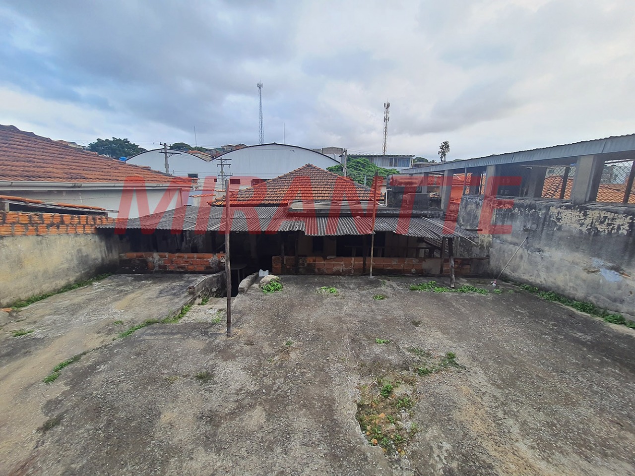 Casa terrea de 140m² com 2 quartos em Jardim Santa Cruz