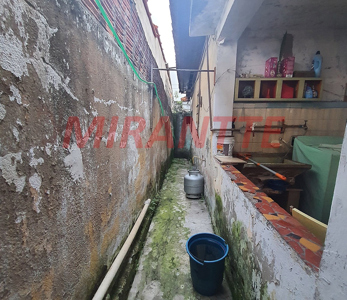 Casa terrea de 140m² com 2 quartos em Jardim Santa Cruz
