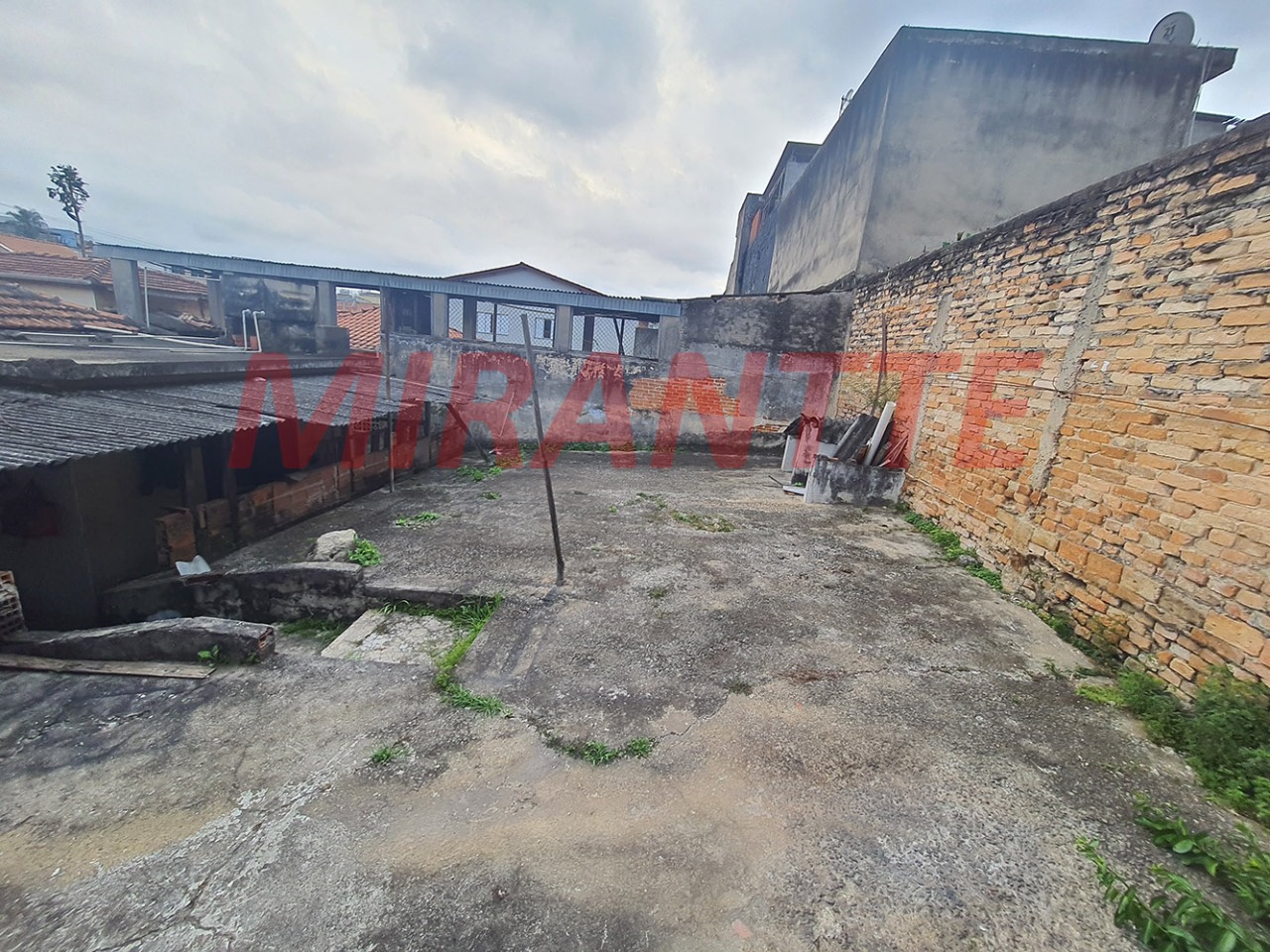 Casa terrea de 140m² com 2 quartos em Jardim Santa Cruz