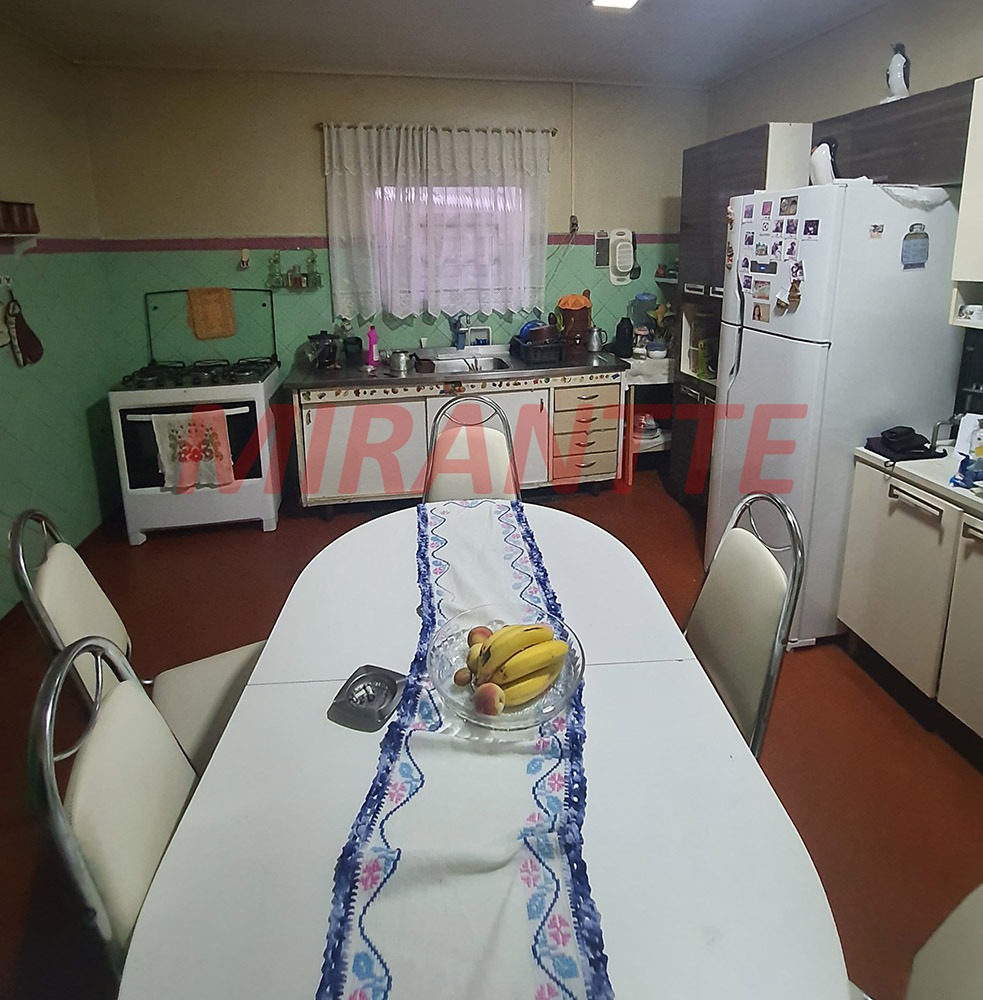Casa terrea de 140m² com 2 quartos em Jardim Santa Cruz