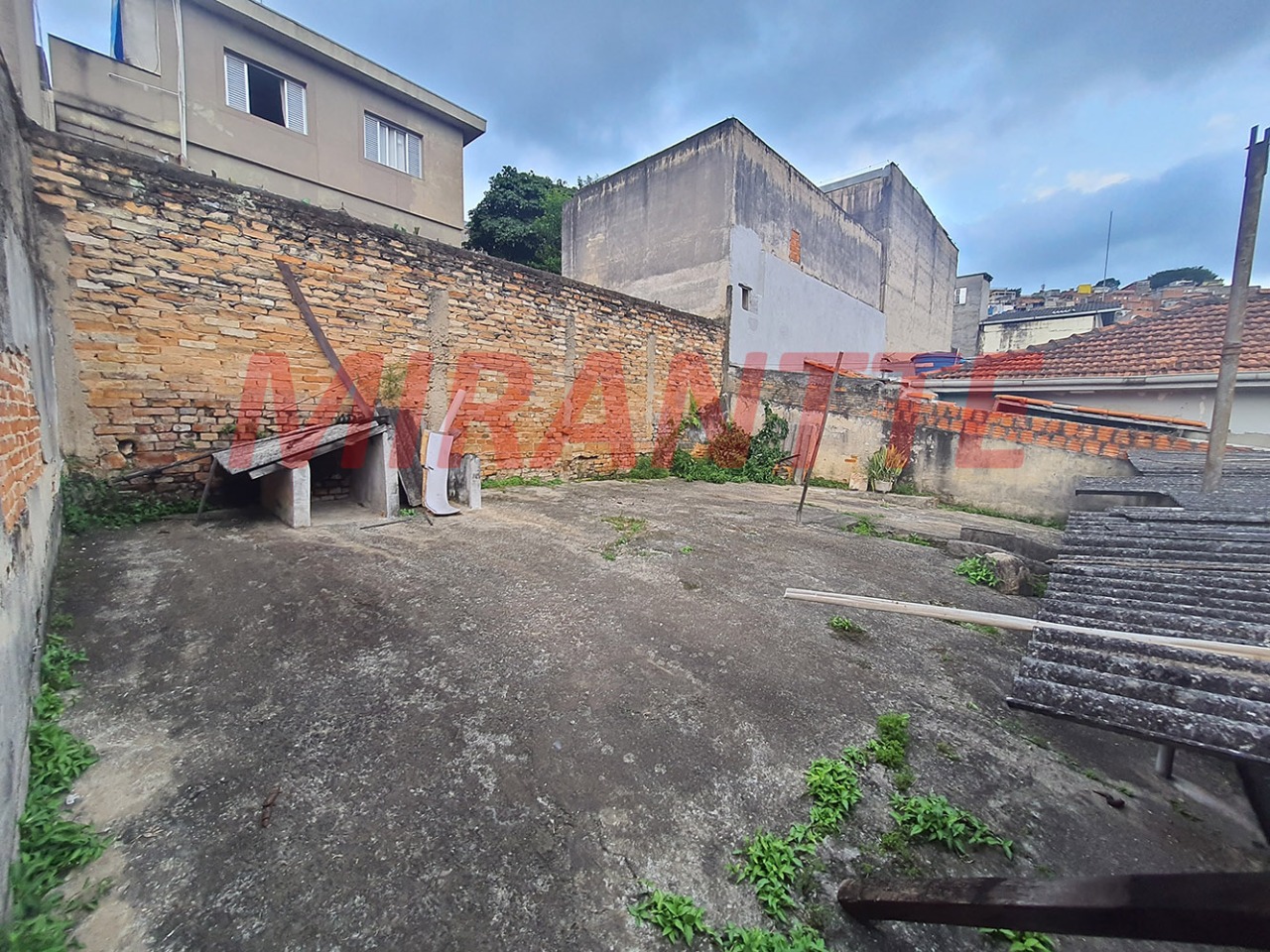 Casa terrea de 140m² com 2 quartos em Jardim Santa Cruz