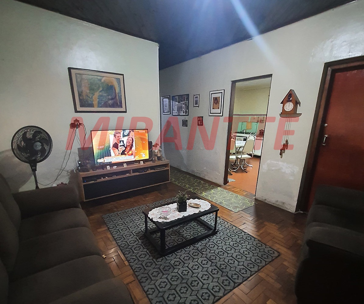 Casa terrea de 140m² com 2 quartos em Jardim Santa Cruz