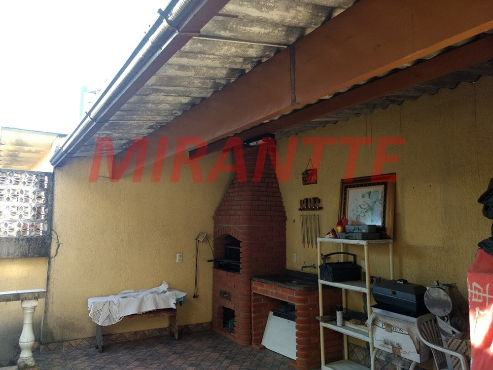 Sobrado de 220m² com 4 quartos em Limão
