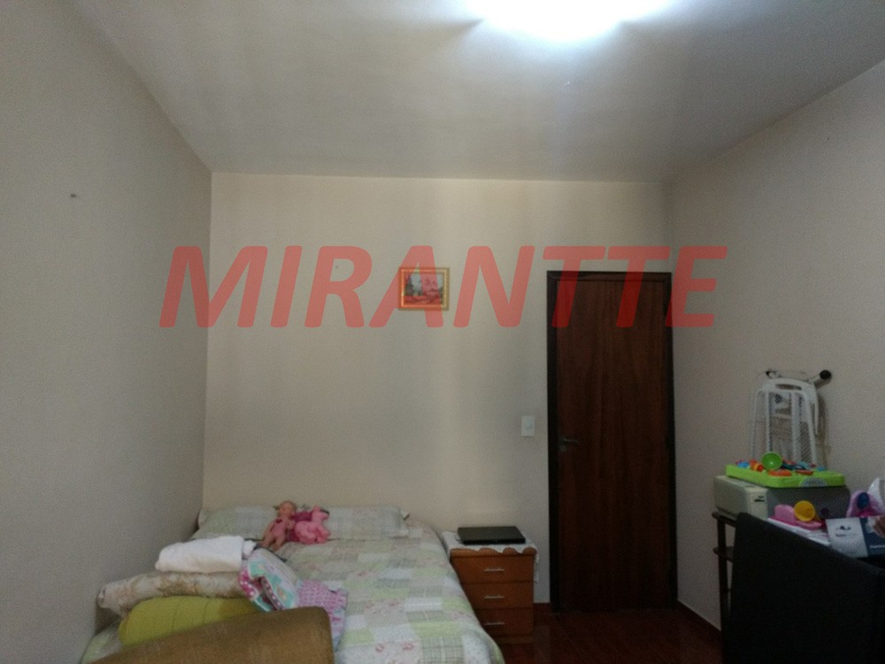 Sobrado de 220m² com 4 quartos em Limão