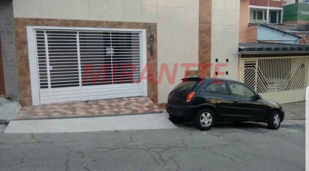 Cond. fechado de 300m² com 7 quartos em Freguesia do