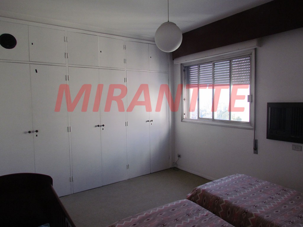 Apartamento de 300m² com 3 quartos em Jardim Paulista
