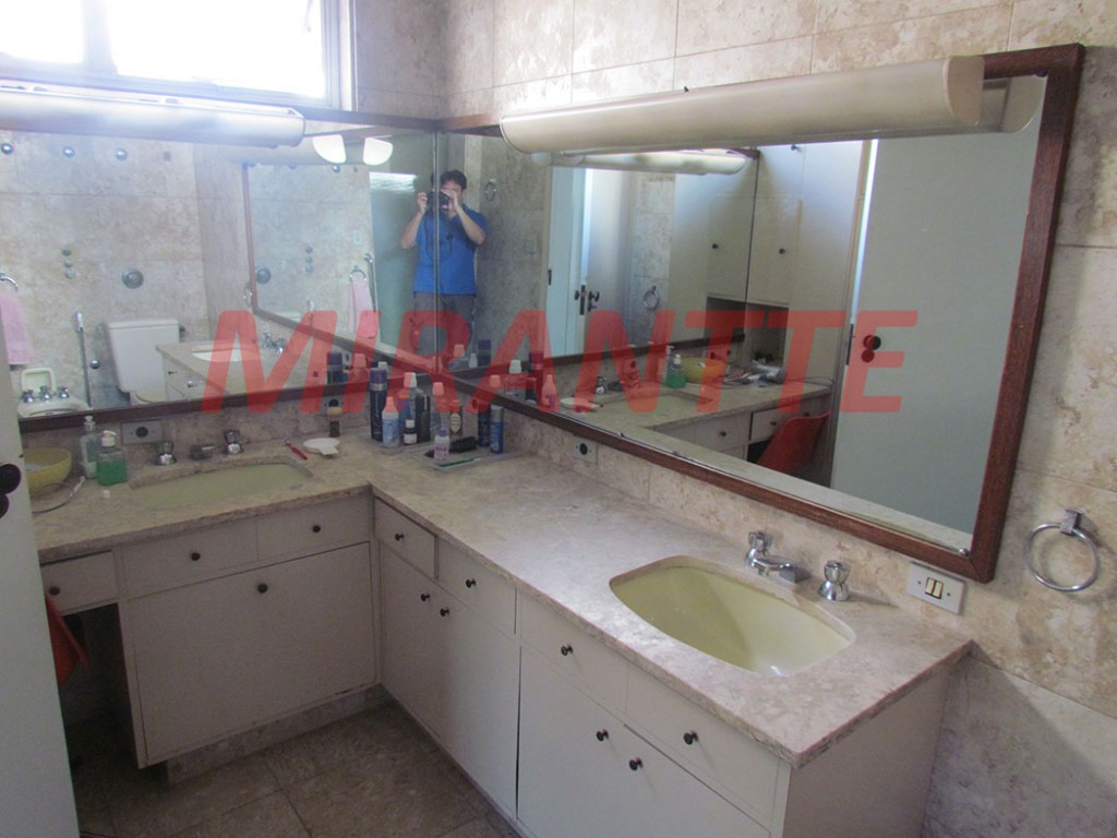 Apartamento de 300m² com 3 quartos em Jardim Paulista