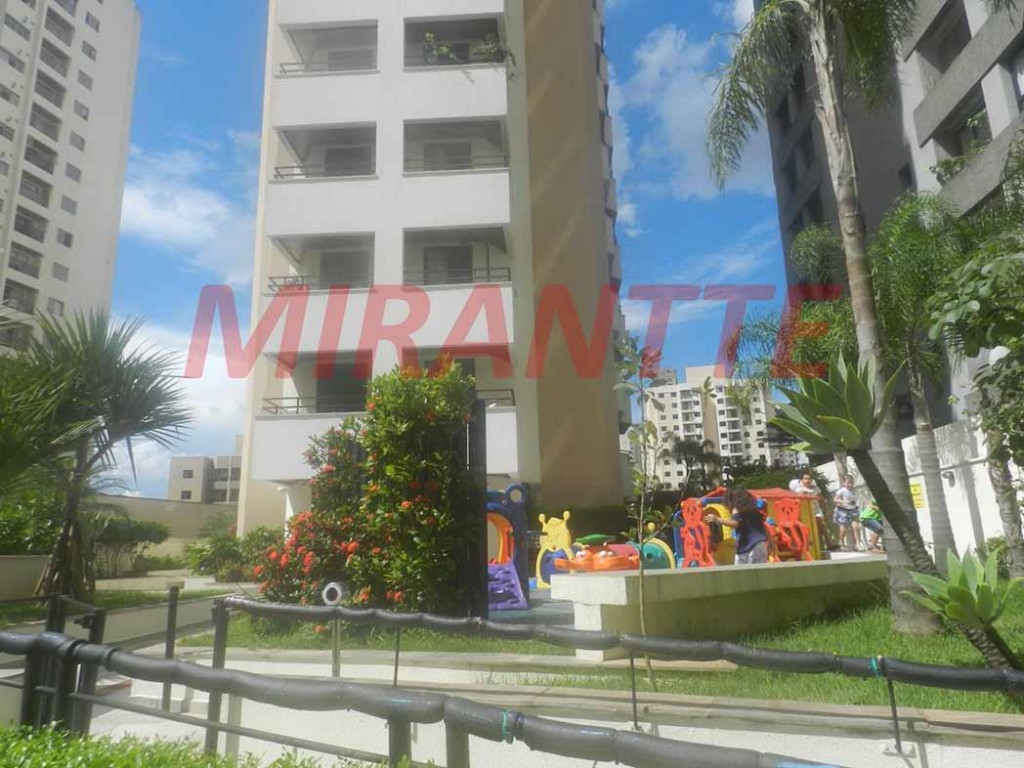 Apartamento de 82m² com 3 quartos em Santa Terezinha