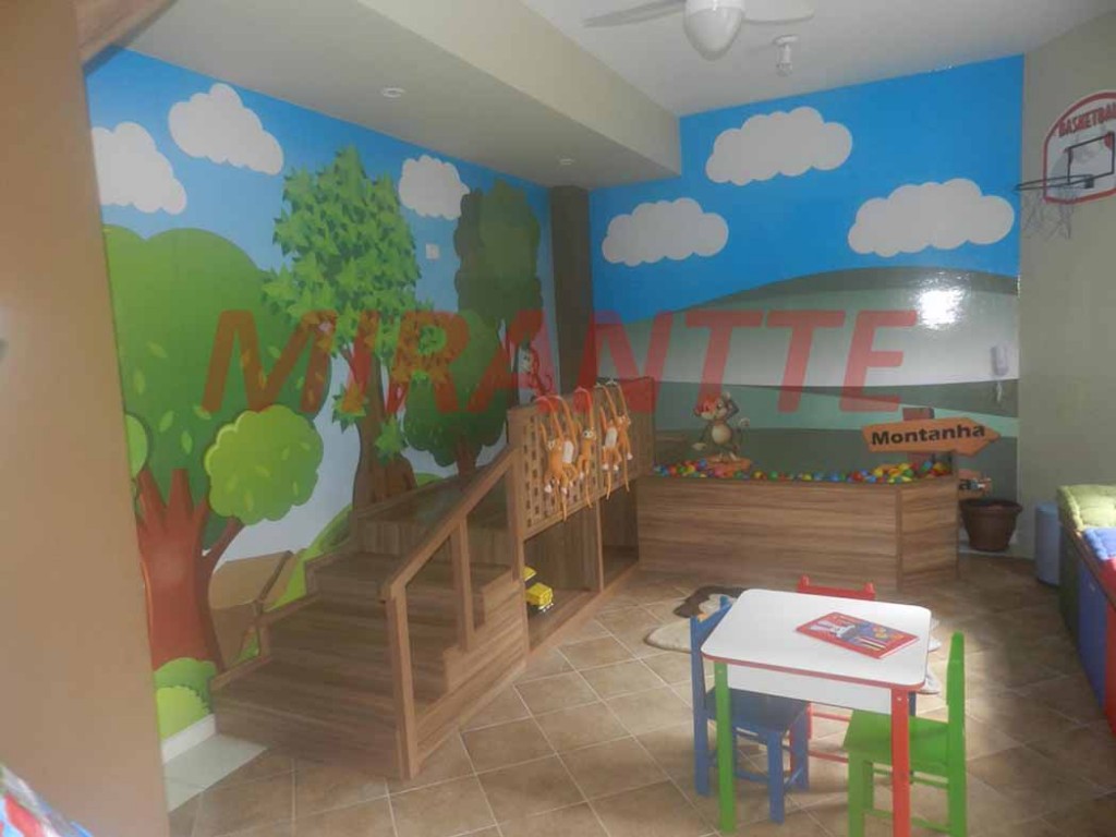 Apartamento de 82m² com 3 quartos em Santa Terezinha