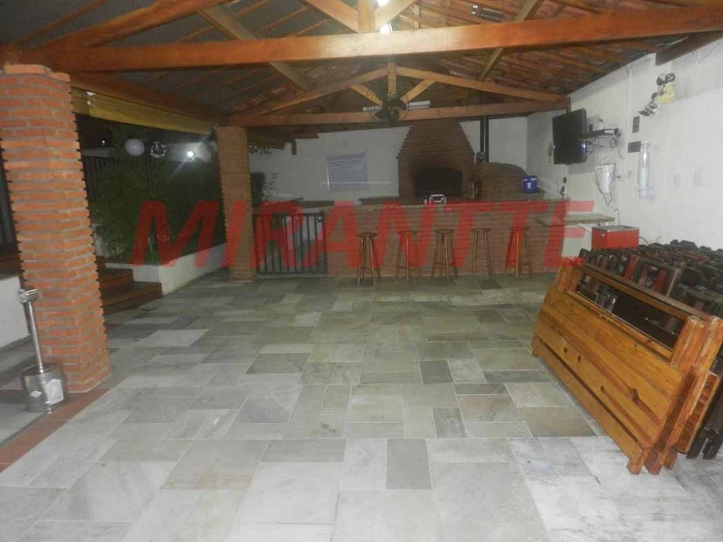 Apartamento de 82m² com 3 quartos em Santa Terezinha