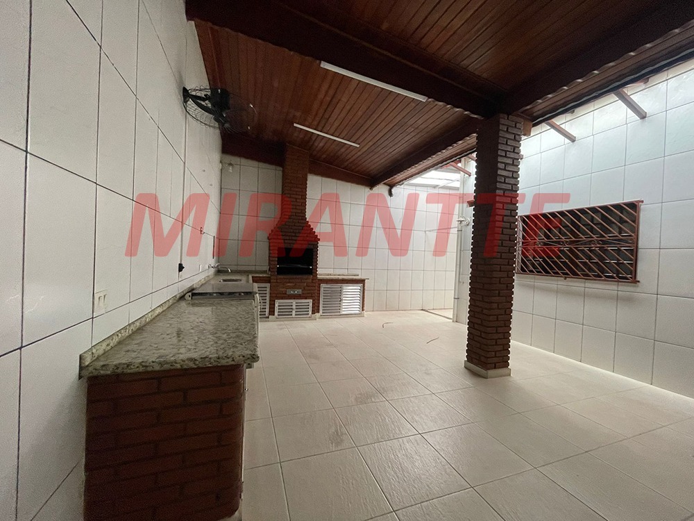 Sobrado de 272m² com 3 quartos em Casa Verde