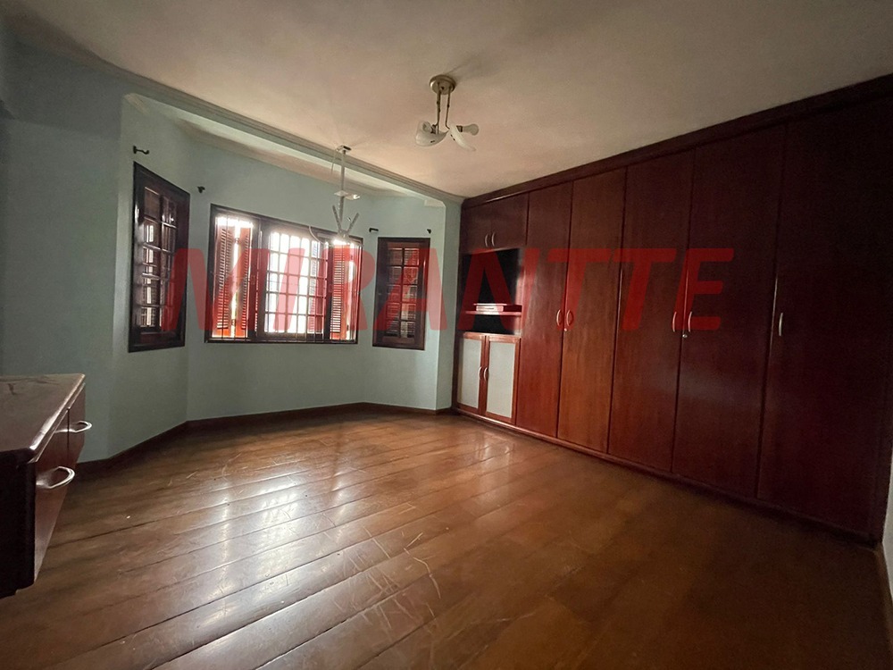 Sobrado de 272m² com 3 quartos em Casa Verde