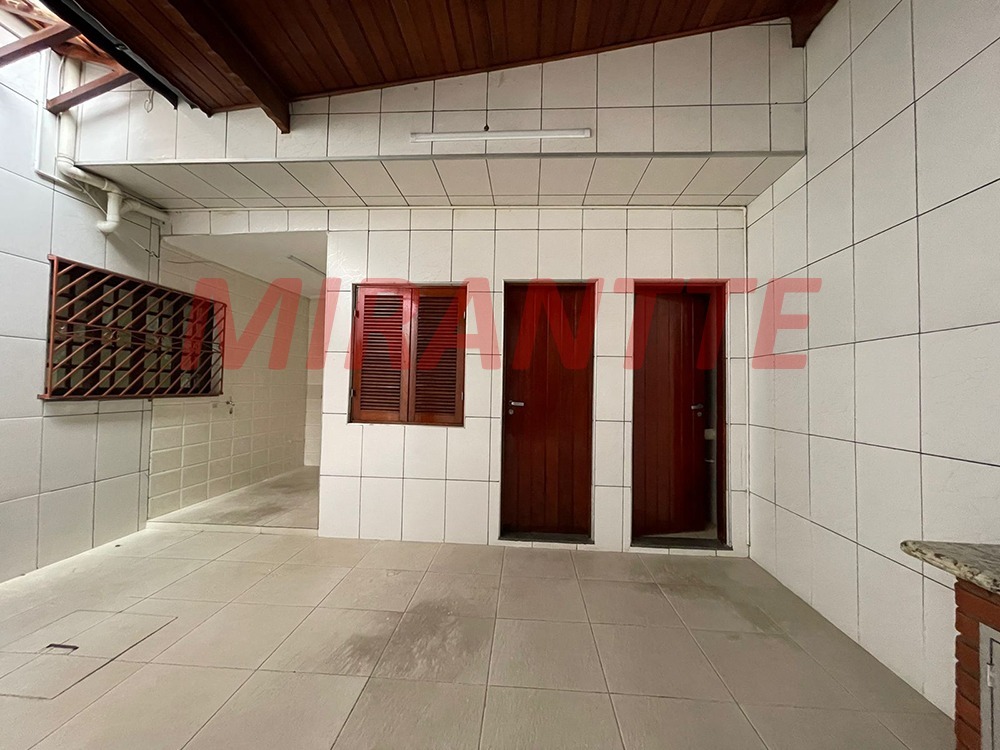 Sobrado de 272m² com 3 quartos em Casa Verde