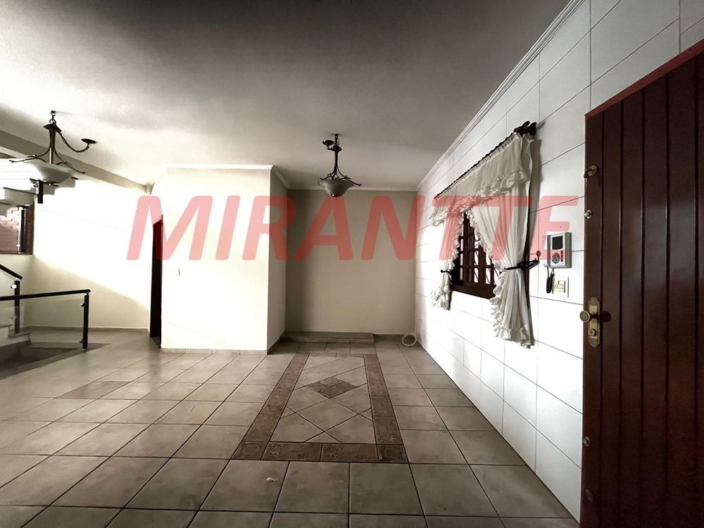 Sobrado de 272m² com 3 quartos em Casa Verde