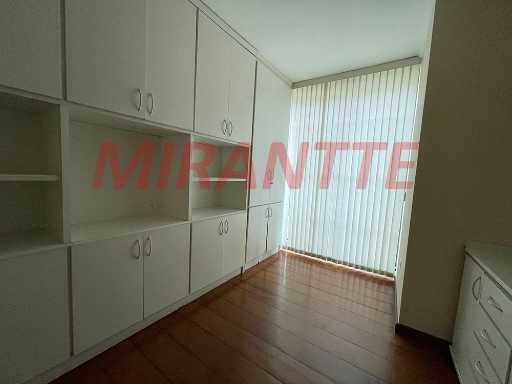 Sobrado de 272m² com 3 quartos em Casa Verde