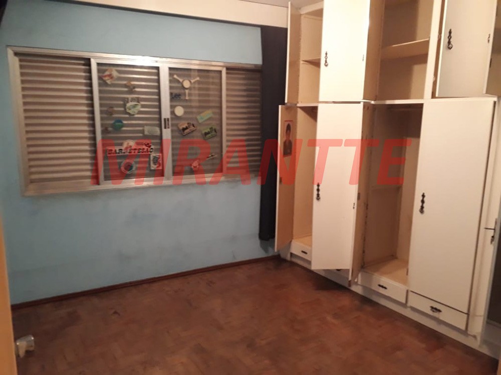 Sobrado de 558m² com 4 quartos em Parque Novo Mundo