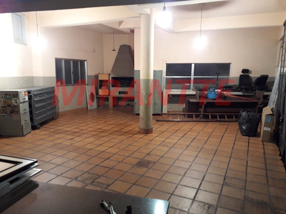 Sobrado de 558m² com 4 quartos em Parque Novo Mundo