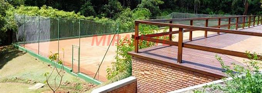 Sobrado de 240m² com 3 quartos em Portão